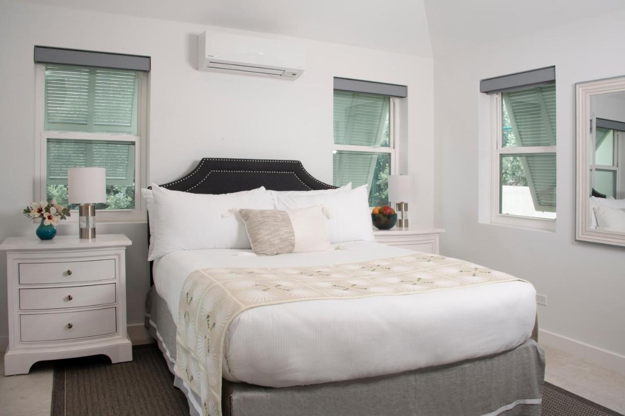 Azura Bermuda Hotel Mount Pleasant ภายนอก รูปภาพ