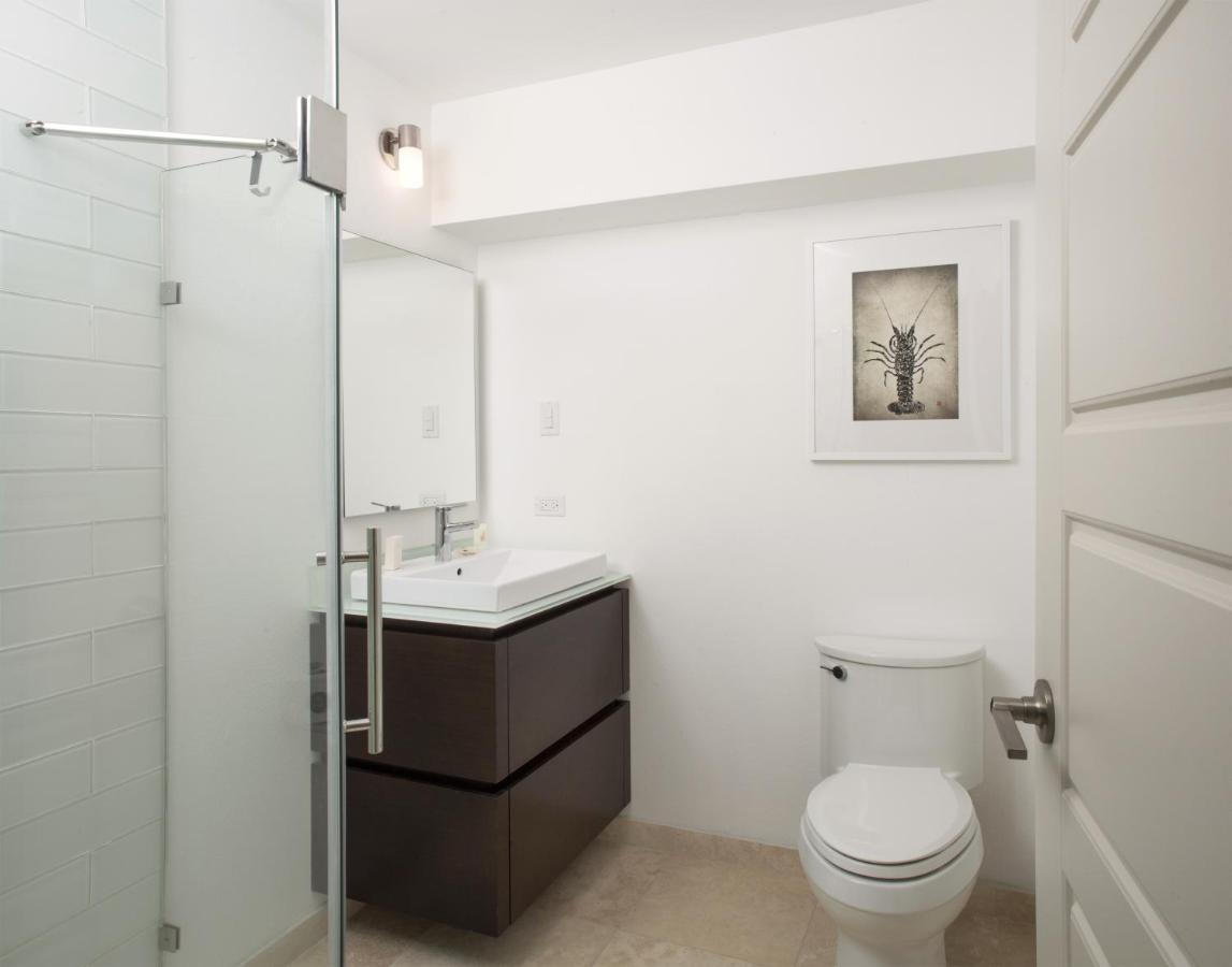 Azura Bermuda Hotel Mount Pleasant ภายนอก รูปภาพ