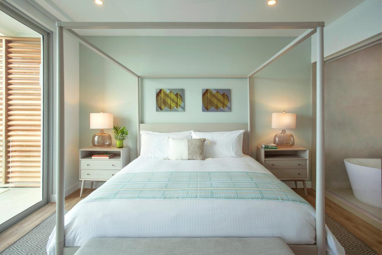 Azura Bermuda Hotel Mount Pleasant ภายนอก รูปภาพ