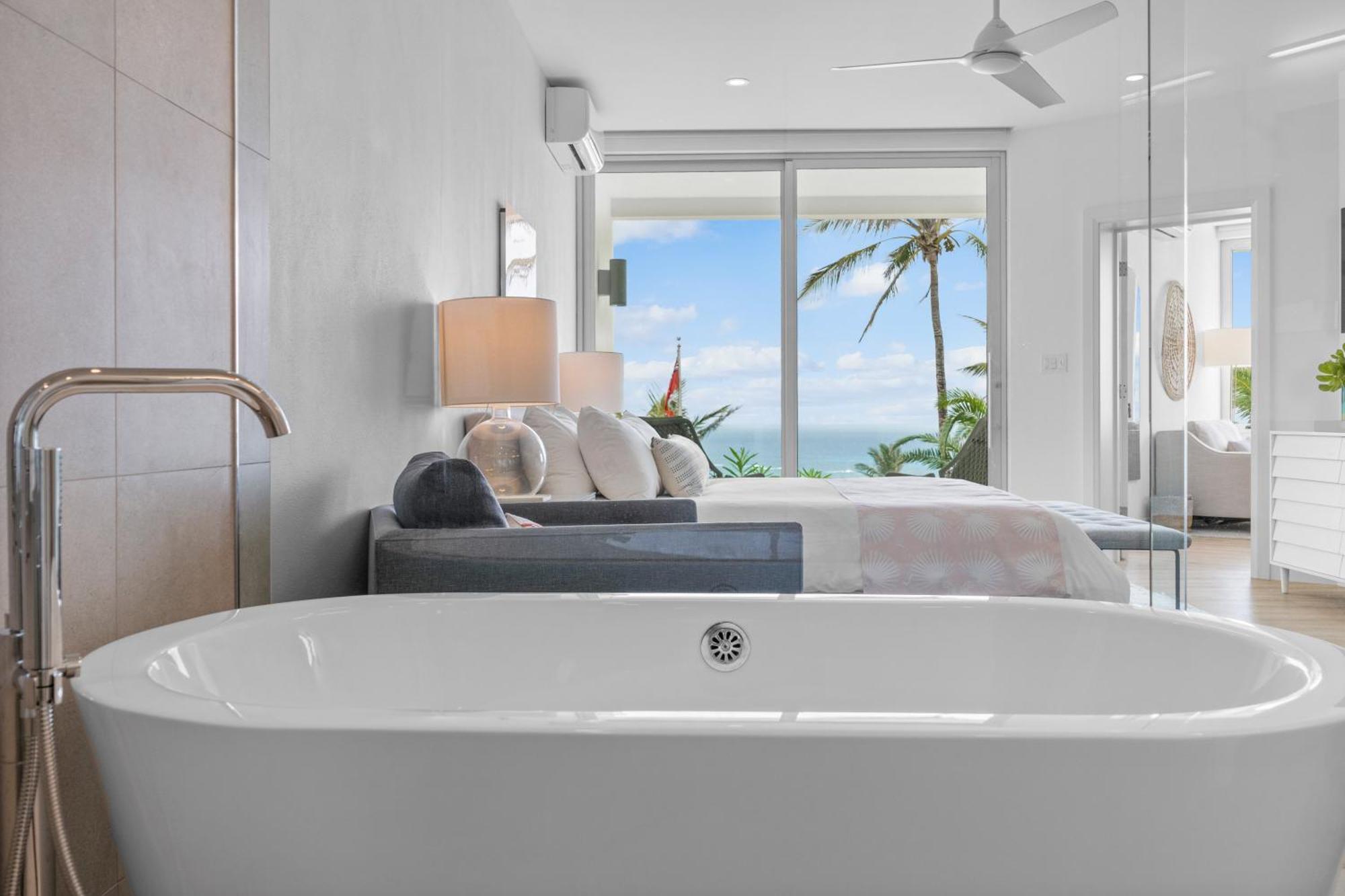 Azura Bermuda Hotel Mount Pleasant ภายนอก รูปภาพ